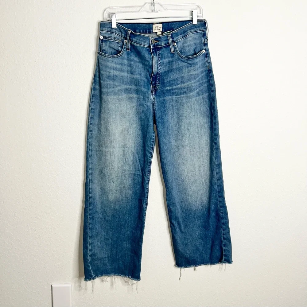 Madewell Women Size 32 T High Rise Slim Crop Wide Leg Blue Jean Raw Hem D